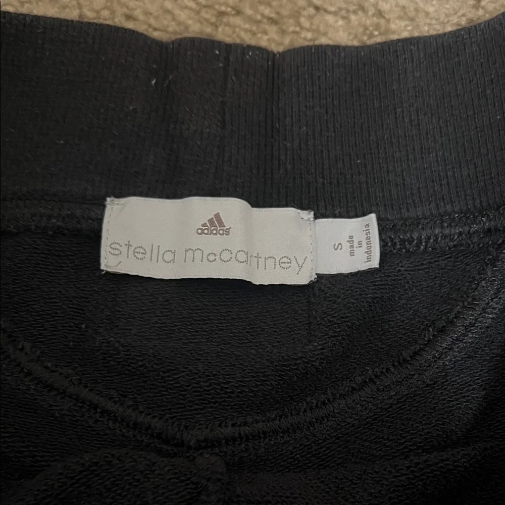 Adidas by Stella McCartney Black Cropped Pants - Picture 4 of 7